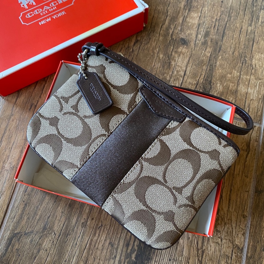 Coach wristlet